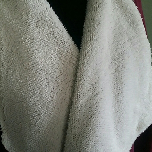 Shepa sweatshirt jacket - Picture 3 of 4